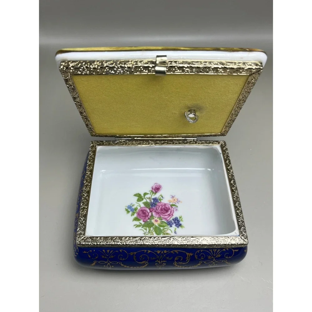 Lego Japan Vtg Porcelain Musical Jewelry Box Fragonard Style Cobalt Blue Gold